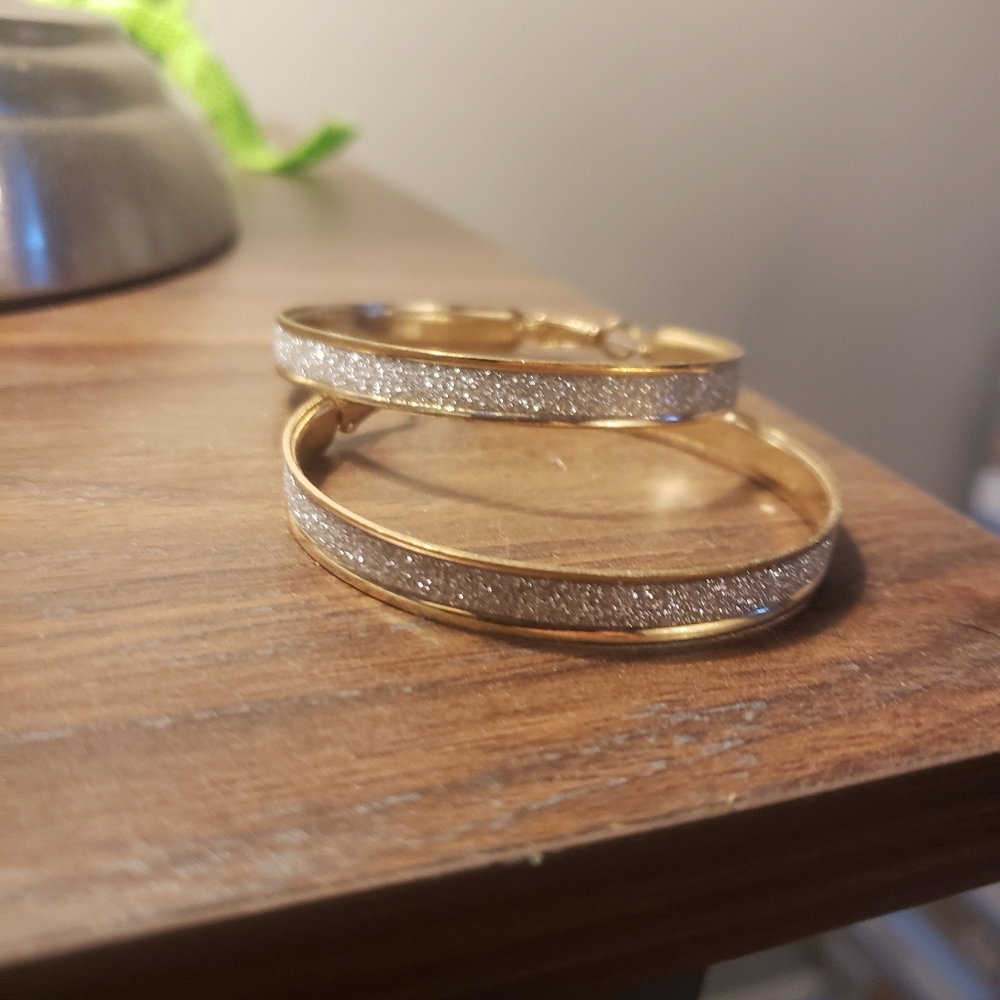 Gold & glitter hoop earrings